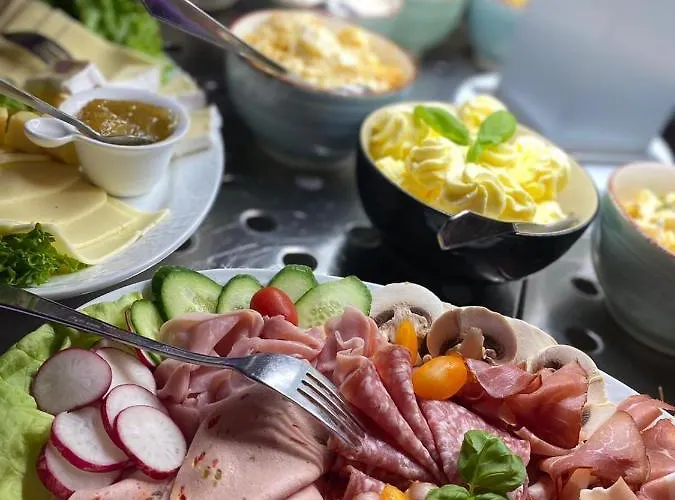 Отель Boutique Schulz Classic Нойштадт-ам-Рюбенберге